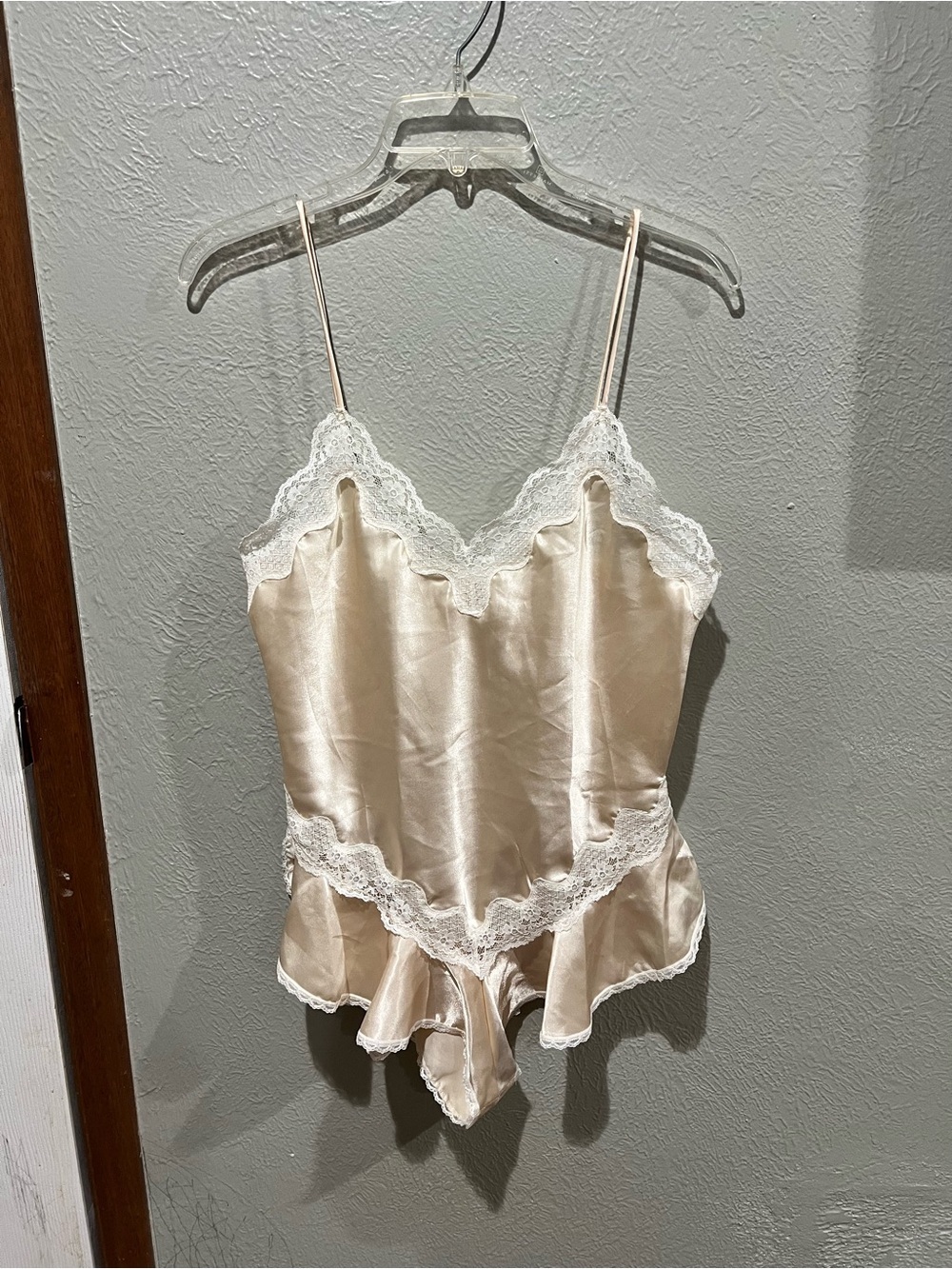 Satin Lace Trim Teddy Romper in Champagne Vintage Woolite Size M Like New